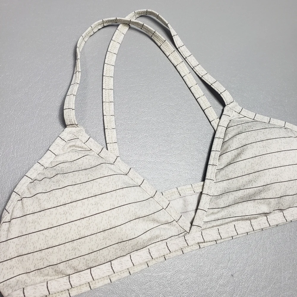 IJAK striped bikini top size large